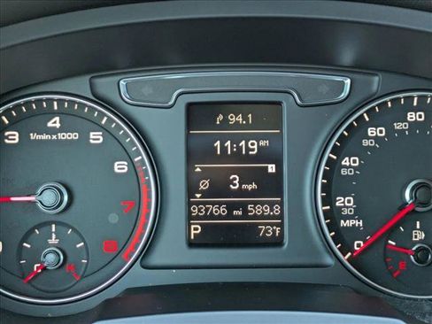 Used 2018 Audi Q3 2.0T Premium image 11