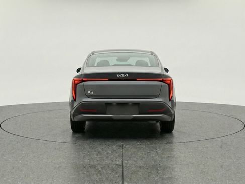 Used 2025 Kia K4 LXS image 7