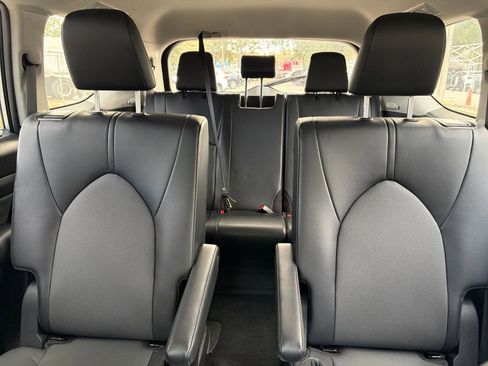 Used 2025 Toyota Grand Highlander FWD image 33
