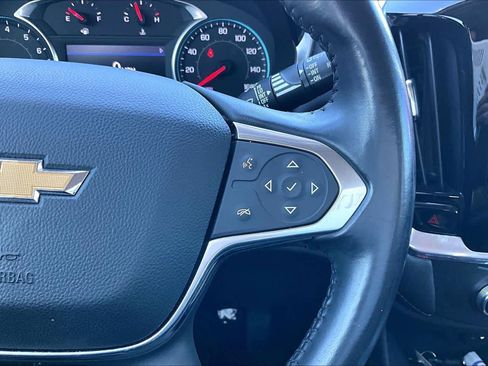 Used 2020 Chevrolet Traverse LT image 23