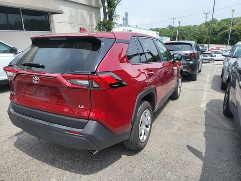 Used 2025 Toyota RAV4 LE FWD image 8