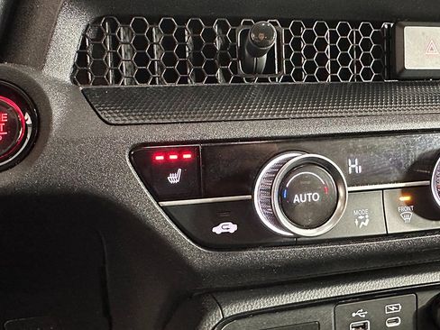 Used 2024 Honda CR-V EX image 46