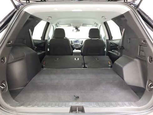 Used 2024 Chevrolet Equinox LT FWD image 32