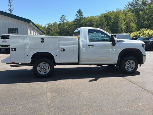 New 2026 GMC Sierra 2500 Pro w/ Convenience Package AWD/4WD image 6