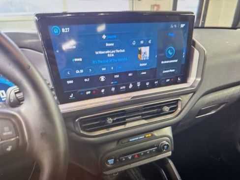 Used 2025 Ford Bronco Sport Badlands image 11