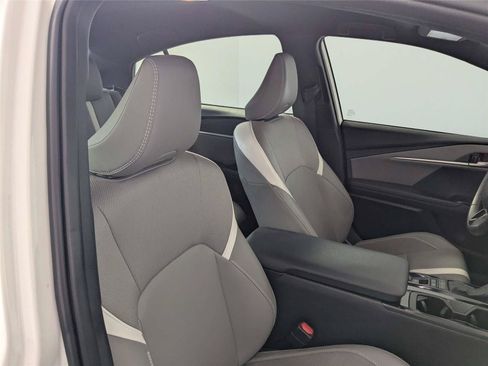 Certified 2025 Toyota Camry SE w/ Multimedia Upgrade Package FWD image 32