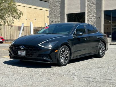Used 2020 Hyundai Sonata Limited w/ Preferred Accessory Package