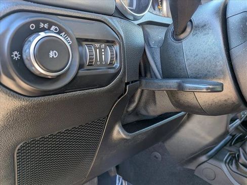 Used 2021 Jeep Wrangler Unlimited Willys image 16