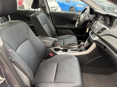 Used 2014 Honda Accord LX image 10