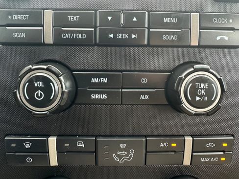 Used 2012 Ford F150 XLT w/ XLT Chrome Pkg AWD/4WD image 16