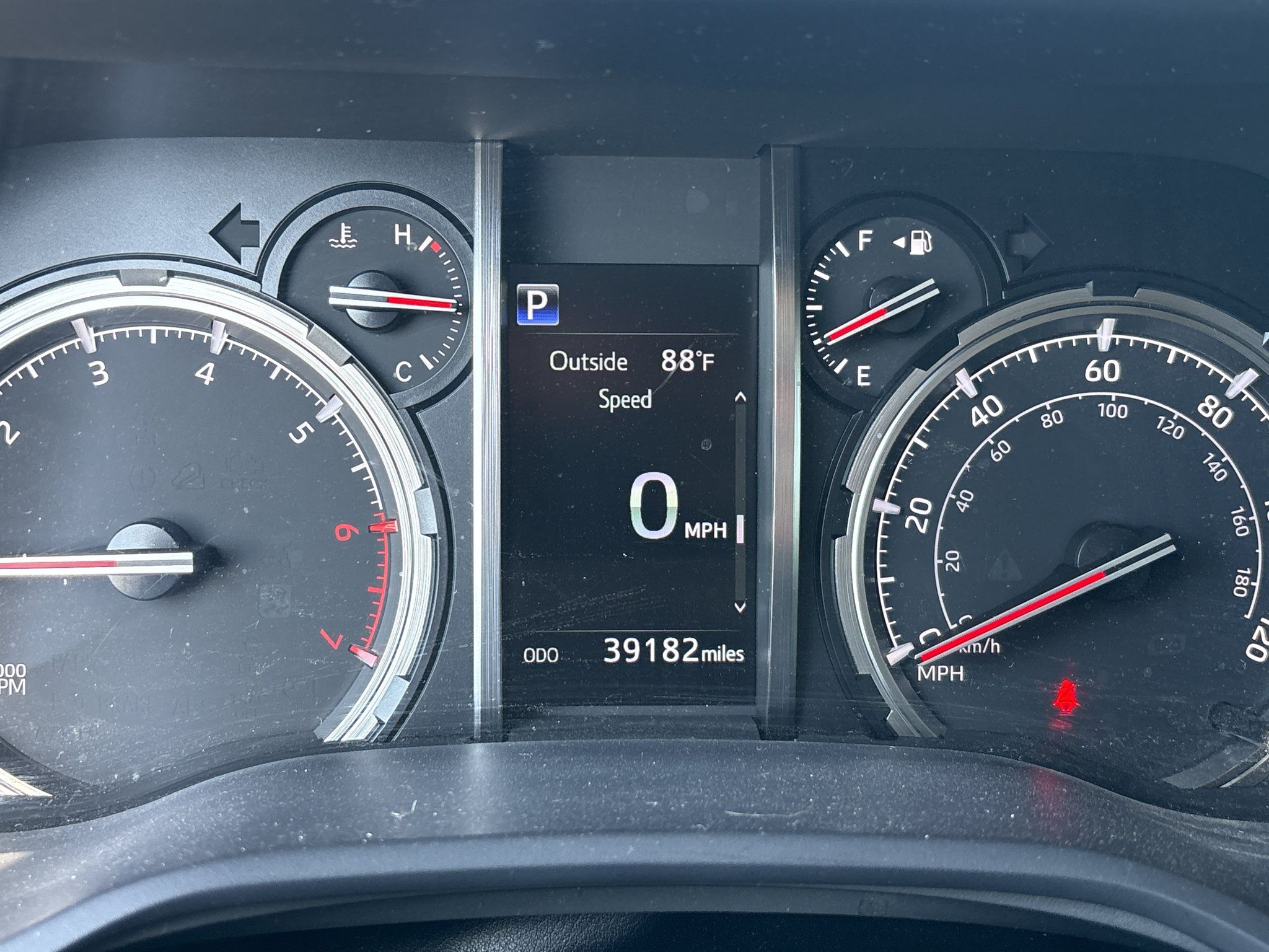 Used 2020 Toyota 4Runner TRD Off-Road Premium AWD/4WD image 4