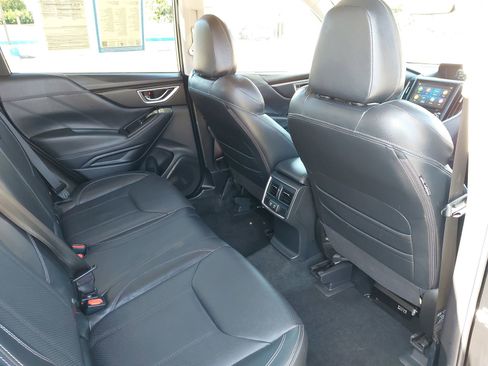 Used 2019 Subaru Forester Limited w/ Popular Package #3 image 11