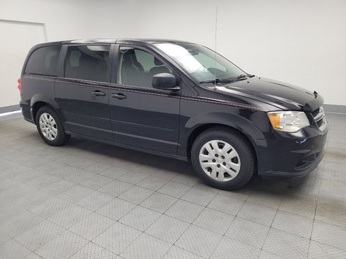 Used 2015 Dodge Grand Caravan SE w/ Quick Order Package 29E SE FWD image 11