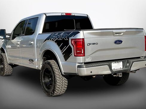 Used 2017 Ford F150 Lariat w/ Equipment Group 502A Luxury AWD/4WD image 4