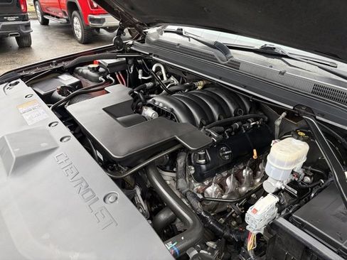 Used 2020 Chevrolet Suburban Premier w/ Max Trailering Package image 13