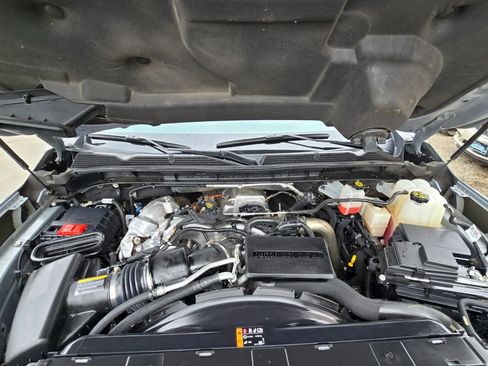 Used 2024 GMC Sierra 2500 AT4X w/ AT4X AEV Edition image 17