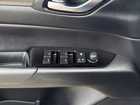 Certified 2025 MAZDA CX-5 AWD 2.5 S w/ Preferred Package image 9