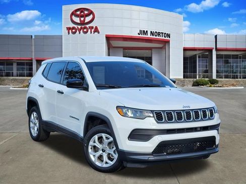 Used 2025 Jeep Compass Sport AWD/4WD image 1