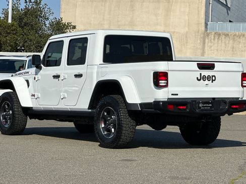 Used 2023 Jeep Gladiator Rubicon w/ Cold Weather Group image 7