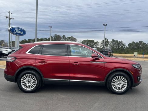 Used 2019 Lincoln Nautilus FWD image 29