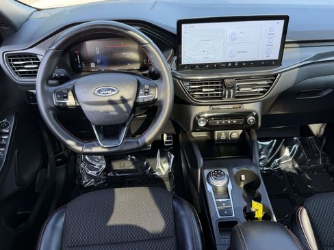 Used 2024 Ford Escape ST-Line w/ Tech Pack #1 AWD/4WD image 7