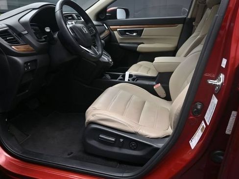Used 2018 Honda CR-V Touring image 17