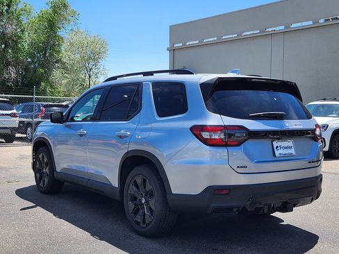 New 2026 Honda Pilot Black Edition image 5