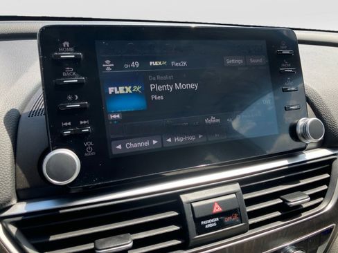 Used 2019 Honda Accord Touring image 21