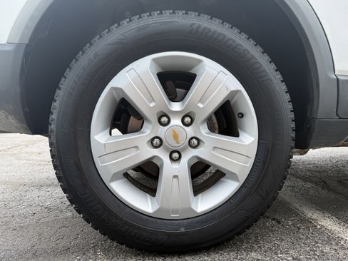 Used 2015 Chevrolet Captiva Sport LS image 34