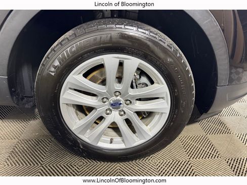 Used 2019 Ford Explorer XLT w/ Equipment Group 201A image 13