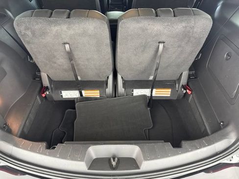 Used 2015 Ford Explorer XLT w/ Equipment Group 202A FWD image 28