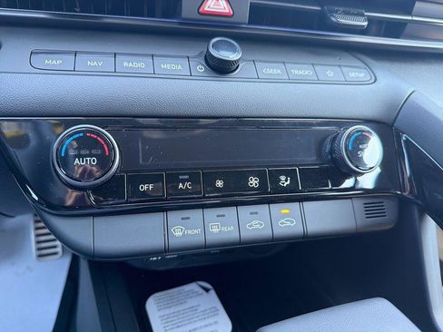 New 2026 Hyundai Elantra Sport image 25