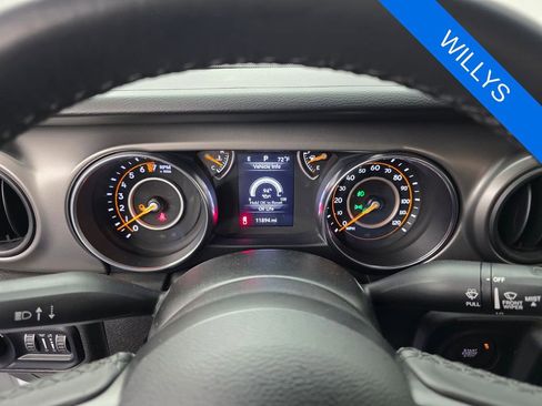Used 2022 Jeep Gladiator Sport AWD/4WD image 19