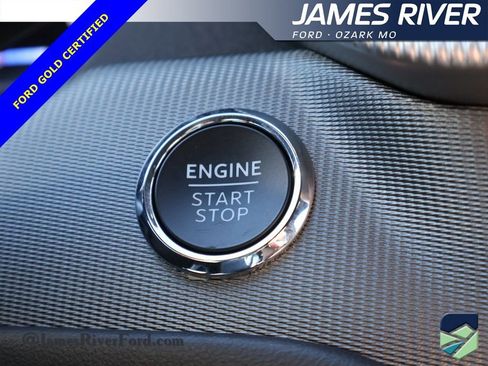 Certified 2025 Ford Explorer ST-Line w/ ST-Line Street Pack image 33