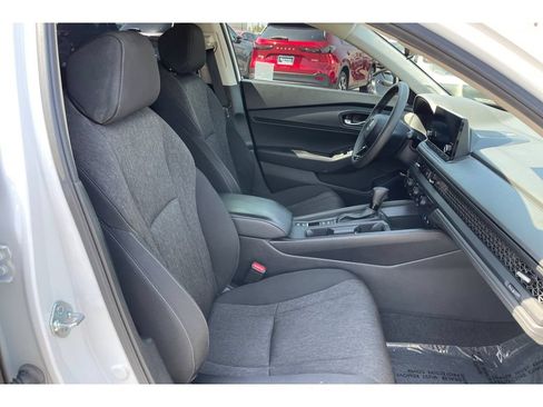 Certified 2024 Honda Accord EX image 18