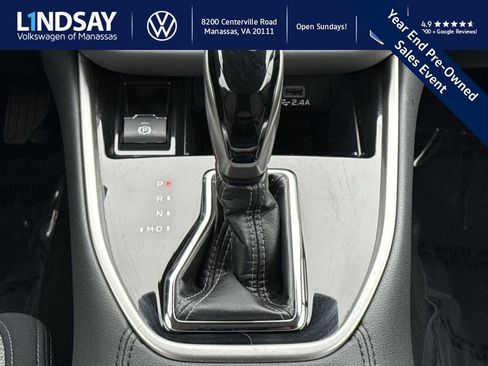 Used 2024 Subaru Outback Premium image 17