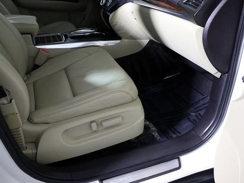Certified 2018 Acura MDX SH-AWD w/ Technology Package image 35