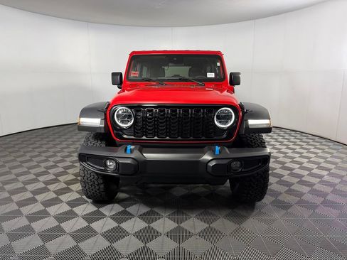 Used 2024 Jeep Wrangler Unlimited AWD/4WD image 5