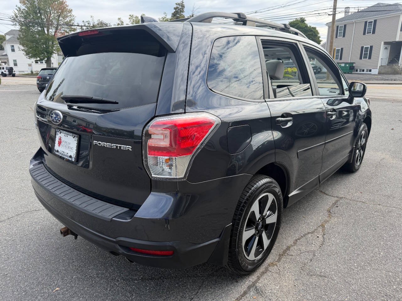 Used 2018 Subaru Forester 2.5i Premium AWD/4WD image 8