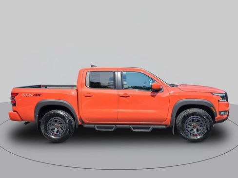 Used 2025 Nissan Frontier PRO-4X w/ Pro Premium Package AWD/4WD image 2