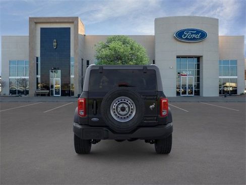 New 2025 Ford Bronco 2-Door image 5