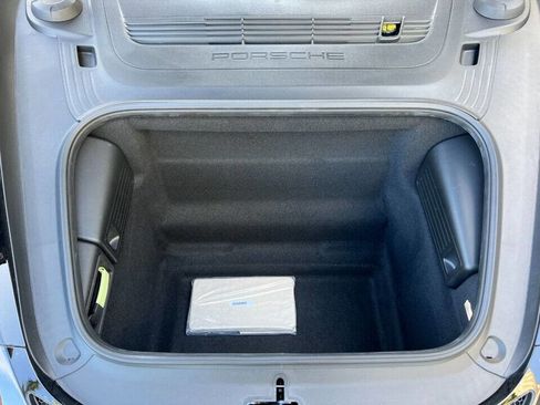 Used 2021 Porsche 718 Cayman GT4 image 23