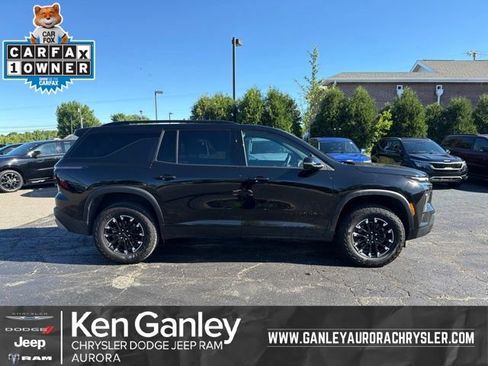 Used 2025 Chevrolet Traverse Z71 w/ Driver Confidence Package AWD/4WD image 1