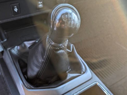 Used 2017 Toyota Tacoma TRD Sport w/ Tow Package image 23