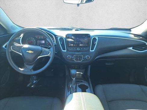 Used 2024 Chevrolet Malibu LT image 16