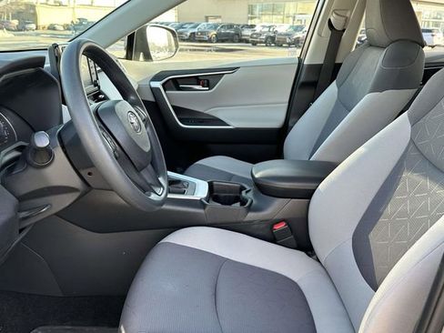 Used 2019 Toyota RAV4 XLE w/ All Weather Liner Package image 9