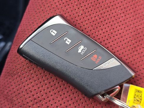 Used 2018 Lexus LC 500 Coupe image 33