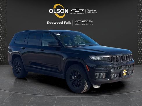 Used 2024 Jeep Grand Cherokee L Laredo AWD/4WD image 7