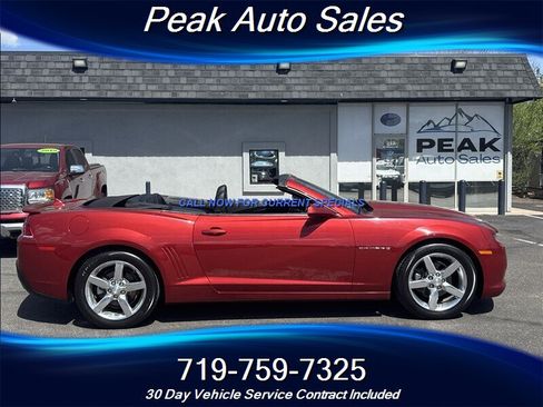 Used 2015 Chevrolet Camaro LT RWD image 16