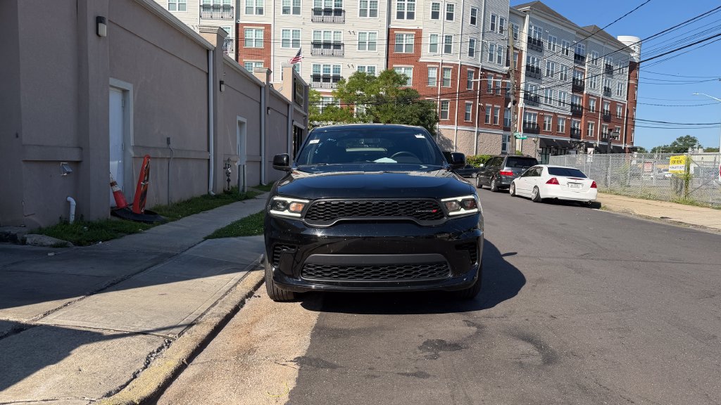 Used 2025 Dodge Durango GT RWD image 2